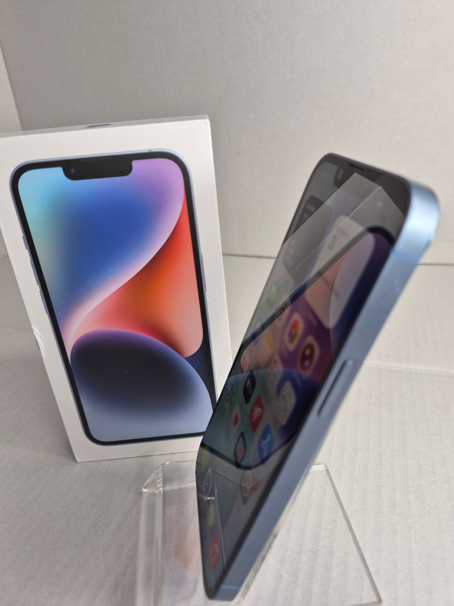 Apple iPhone 14 128GB Blue Unlocked w/Box 81% Battery Health (Free UK Shipping)